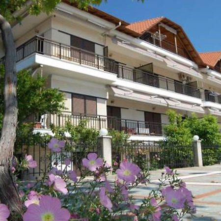 Vrasná Melachrini Apartments חדר תמונה