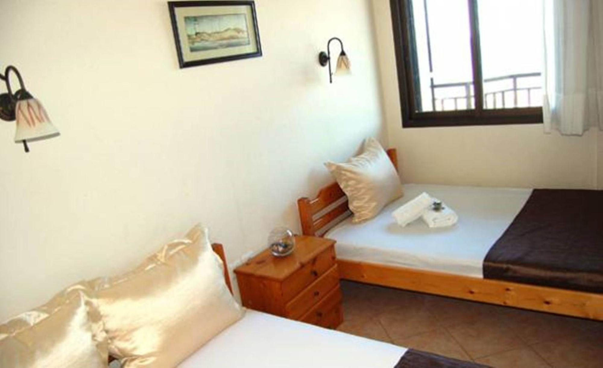 Vrasná Melachrini Apartments חדר תמונה