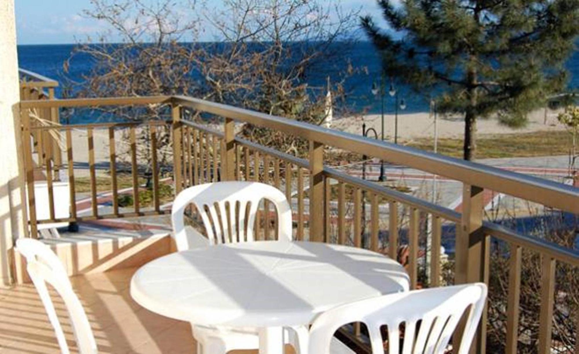 Vrasná Melachrini Apartments חדר תמונה