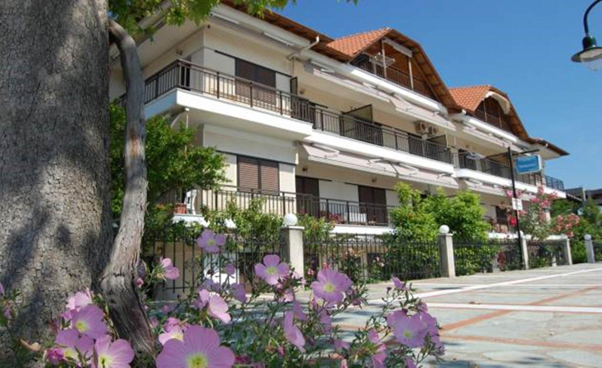 Vrasná Melachrini Apartments חדר תמונה