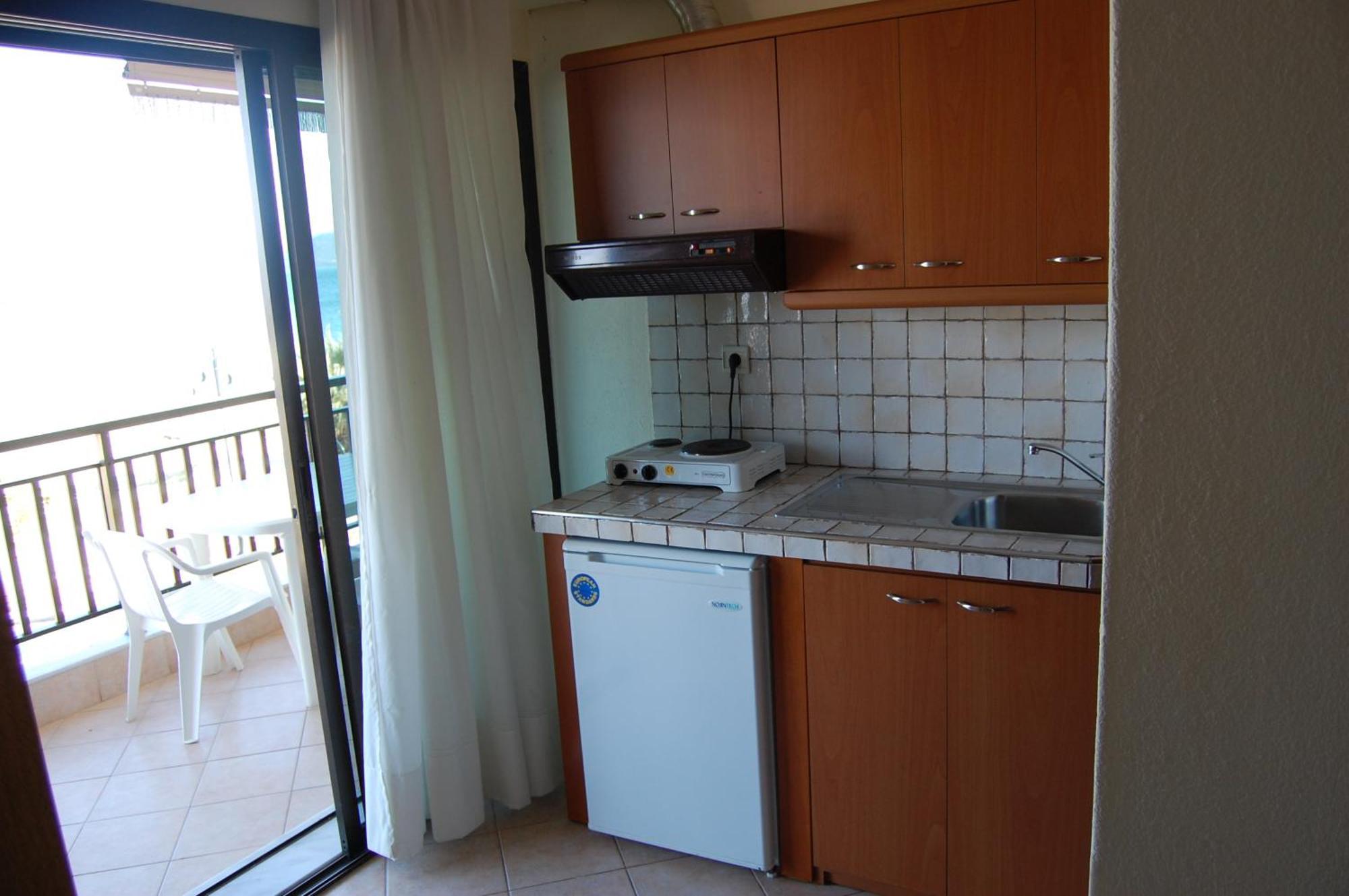 Vrasná Melachrini Apartments מראה חיצוני תמונה