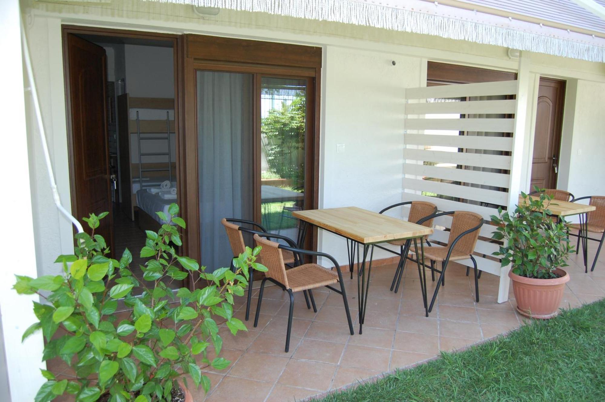 Vrasná Melachrini Apartments מראה חיצוני תמונה